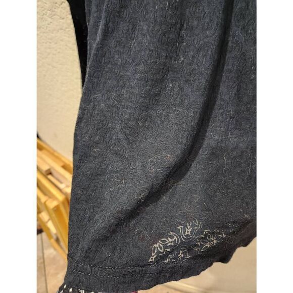 Black see through top - Picture 10 of 10